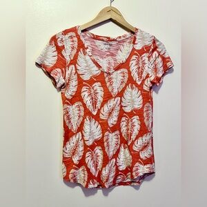 Dept 222 Red Orange Elephant Ear Leaf Print Short Sleeve Tee tropical resort